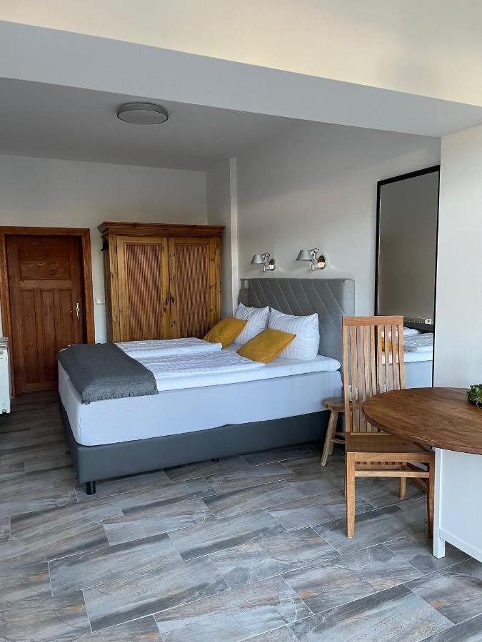 Luisenhof Hotel Neuglobsow Bagian luar foto